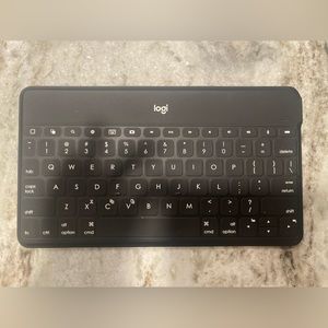 Logi Keys-To-Go